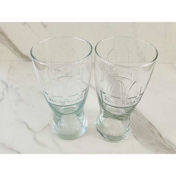 McDonald's Clear Tall Glass 16oz Drinking Glasses 6 1/2" Embossed Logo 1992 x2 - Picture 7 of 13
